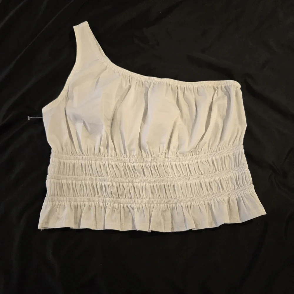 NWOT Forever 21 Off One Shoulder‎ White Bandeau Halter Top No Size Tag Fits LG